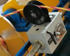 安装在昆明昆宝电线电缆制造有限公司高速RVS双盘绞线机GSP630ZTD型一套生产现场