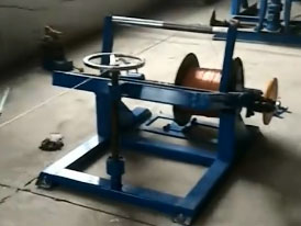 安装在东鲁欣电缆有限公司升降式复绕变频计米机组SFB630-630型一套生产现场