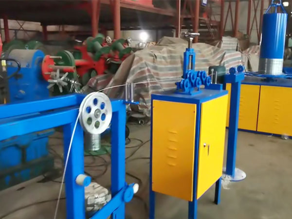 散装钢丝主动放线复绕计米机组SDFR300-1000型生产现场